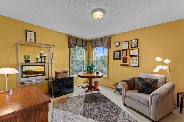 510 Village Parkway, Circle Pines, MN 55014