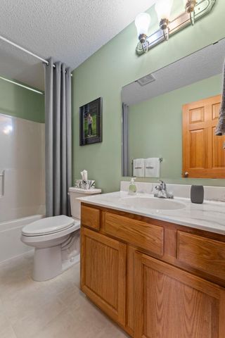 510 Village Parkway, Circle Pines, MN 55014