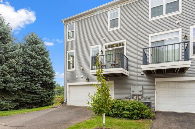 510 Village Parkway, Circle Pines, MN 55014