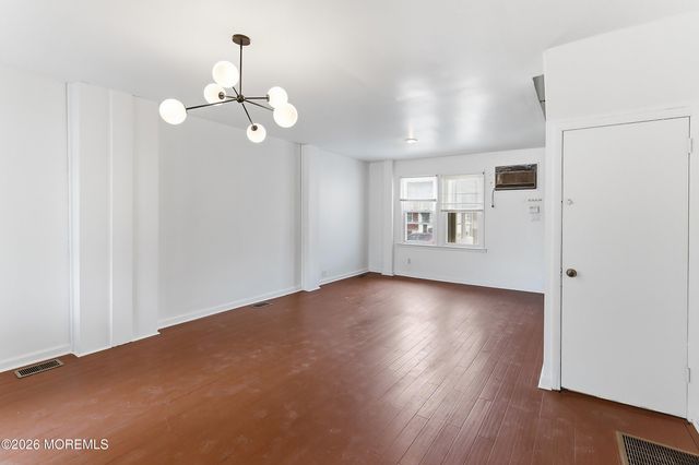 46 W 12th Street, Linden City, NJ 07036