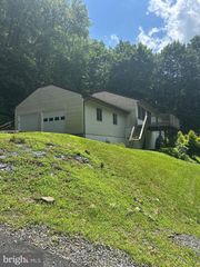 127 MILL ST, Boyertown, PA 19512
