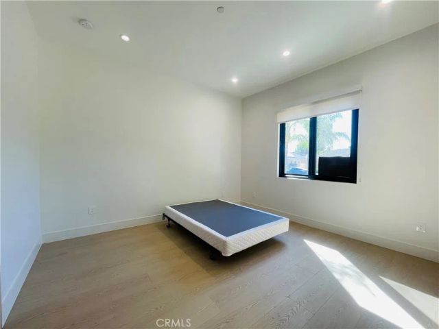 18225 Sugarman, Tarzana, CA 91356