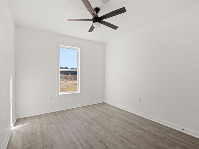 177 J L Obanion, Leesville, LA 71446