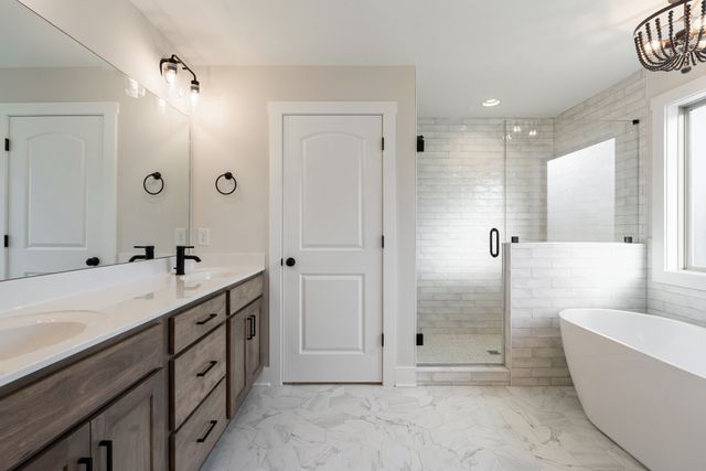 8078 Gideon Rd, Greenbrier, TN 37073