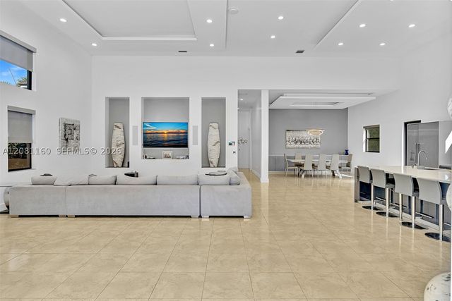 1540 SW 115th Ave, Davie, FL 33325
