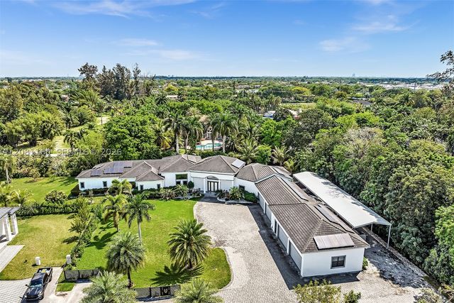 1540 SW 115th Ave, Davie, FL 33325