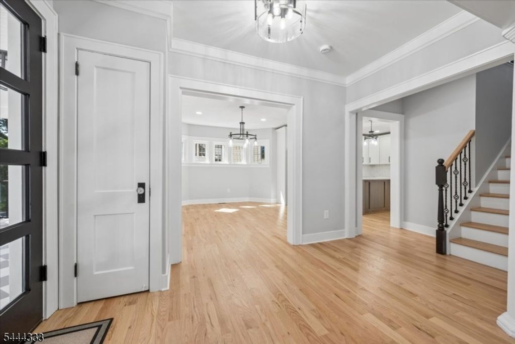18 Burchfield Ave, Cranford Twp., NJ 07016 — photo 5