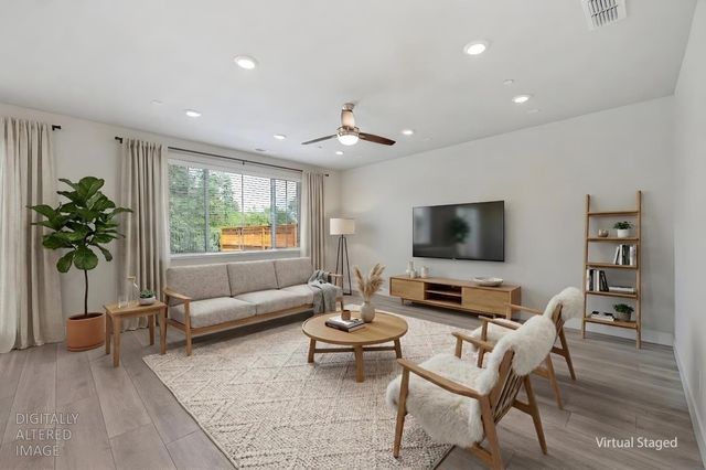 486 Red Sand Ct, Rocklin, CA 95765