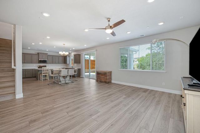 486 Red Sand Ct, Rocklin, CA 95765
