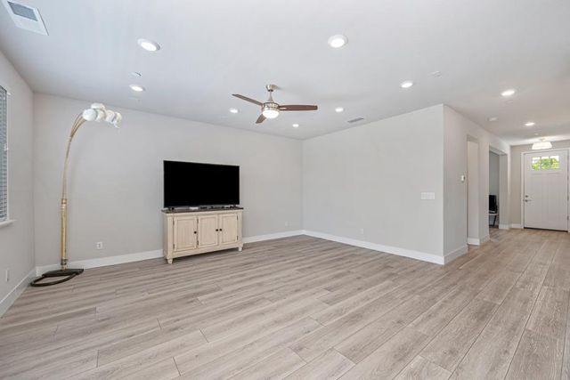 486 Red Sand Ct, Rocklin, CA 95765