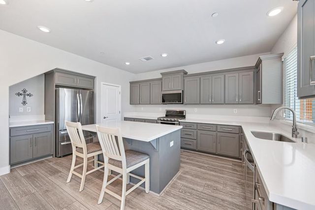486 Red Sand Ct, Rocklin, CA 95765