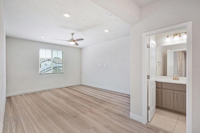 486 Red Sand Ct, Rocklin, CA 95765