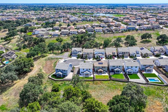 486 Red Sand Ct, Rocklin, CA 95765