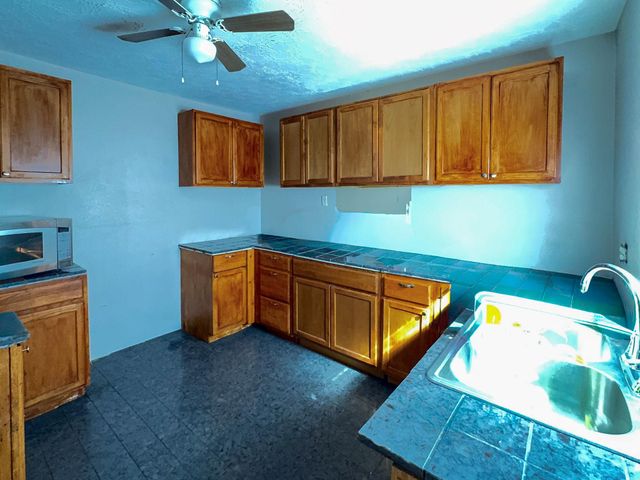 9401 Heatherside Street, Houston, TX 77016