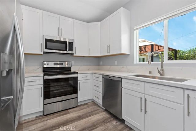 831 E Hoover, Orange, CA 92867