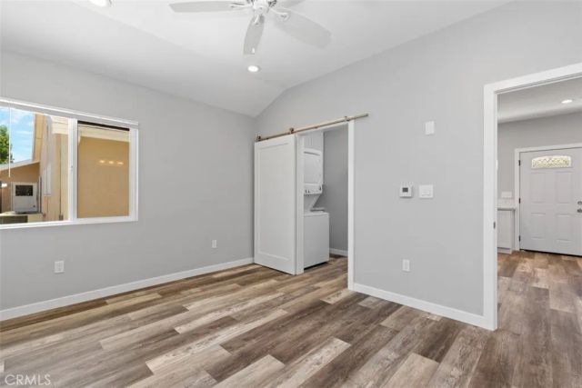 831 E Hoover, Orange, CA 92867