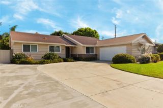 831 E Hoover, Orange, CA 92867