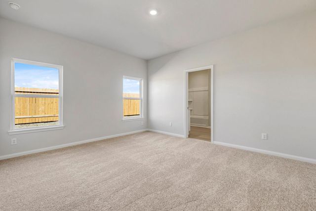 6411 Winter Elm Street, Houston, TX 77048