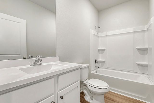 6411 Winter Elm Street, Houston, TX 77048