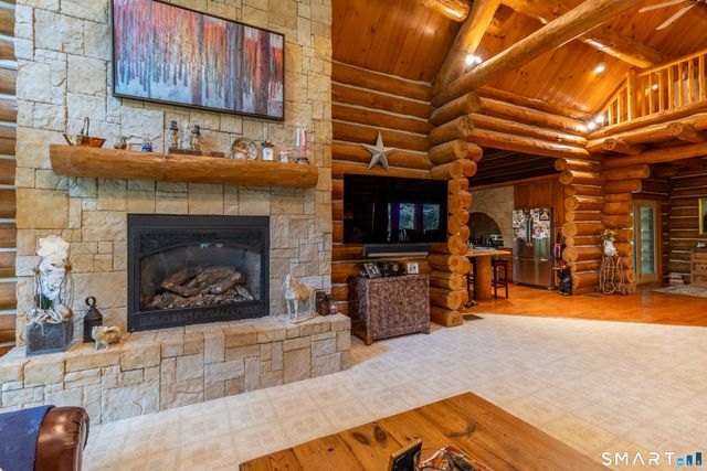 67 Break Neck Hill Road, Westbrook, CT 06498