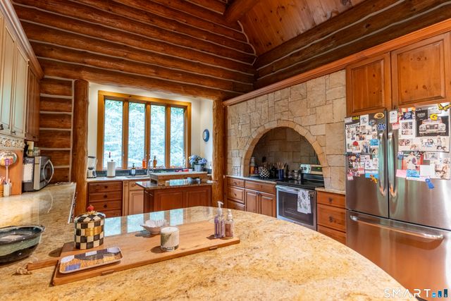 67 Break Neck Hill Road, Westbrook, CT 06498