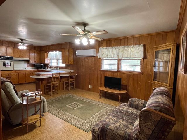 350 Smith Wall Road, Chesnee, SC 29323
