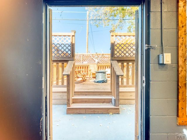 118 E 7th St, Walsenburg, CO 81089