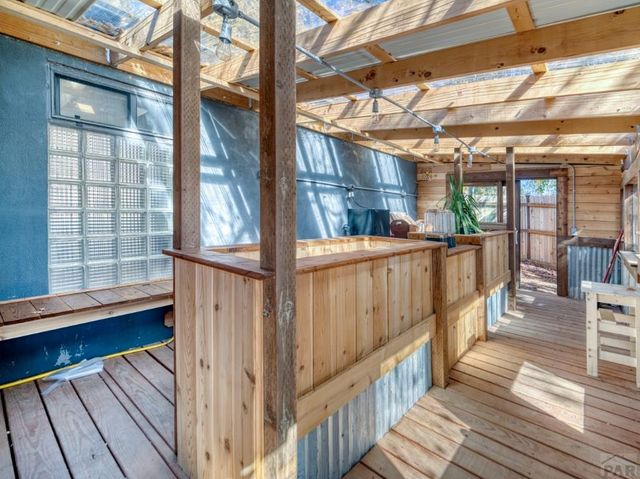 118 E 7th St, Walsenburg, CO 81089