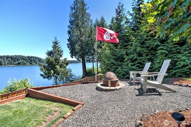 371 SE Kamilche Shores Road, Shelton, WA 98584