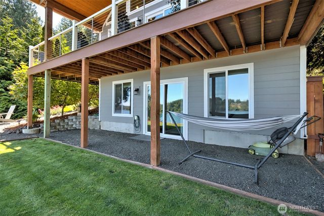 371 SE Kamilche Shores Road, Shelton, WA 98584