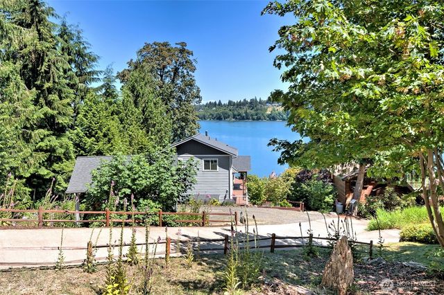 371 SE Kamilche Shores Road, Shelton, WA 98584