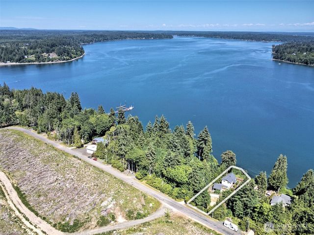 371 SE Kamilche Shores Road, Shelton, WA 98584