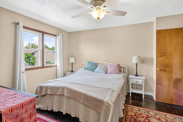 5298 Bethel Woods Drive, Columbus, OH 43220