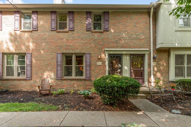 5298 Bethel Woods Drive, Columbus, OH 43220