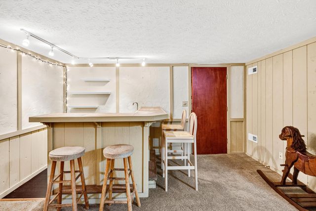 5298 Bethel Woods Drive, Columbus, OH 43220