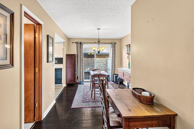 5298 Bethel Woods Drive, Columbus, OH 43220