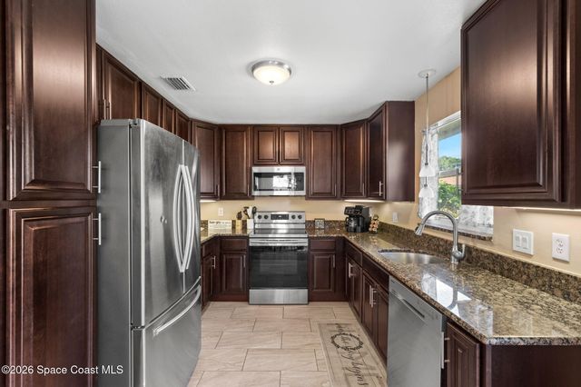 3002 Sea Gate Circle, Merritt Island, FL 32953