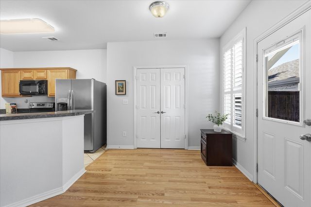 8032 Caladium Drive, North Richland Hills, TX 76180