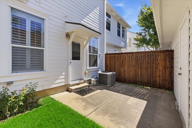 8032 Caladium Drive, North Richland Hills, TX 76180