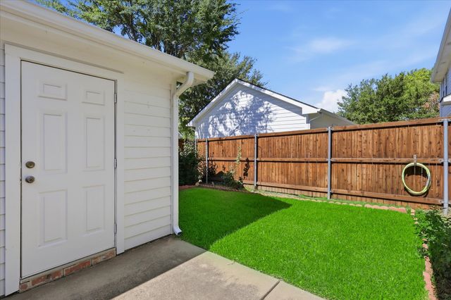8032 Caladium Drive, North Richland Hills, TX 76180