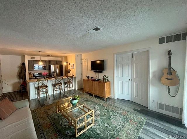 2575 S Syracuse Way D103, Denver, CO 80231