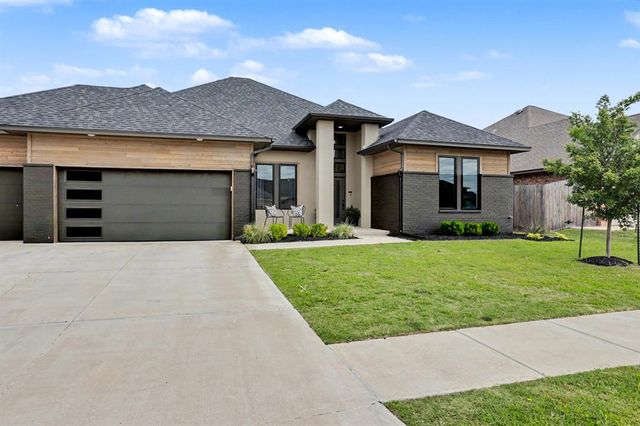 9321 NW 84th Terrace, Yukon, OK 73099