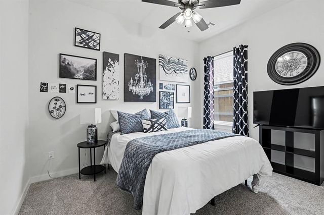 9321 NW 84th Terrace, Yukon, OK 73099