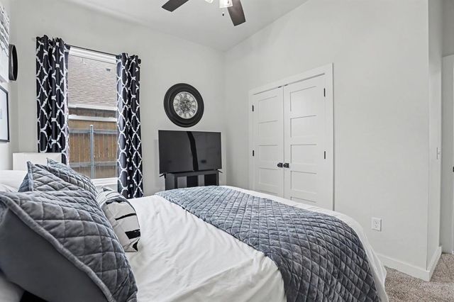 9321 NW 84th Terrace, Yukon, OK 73099