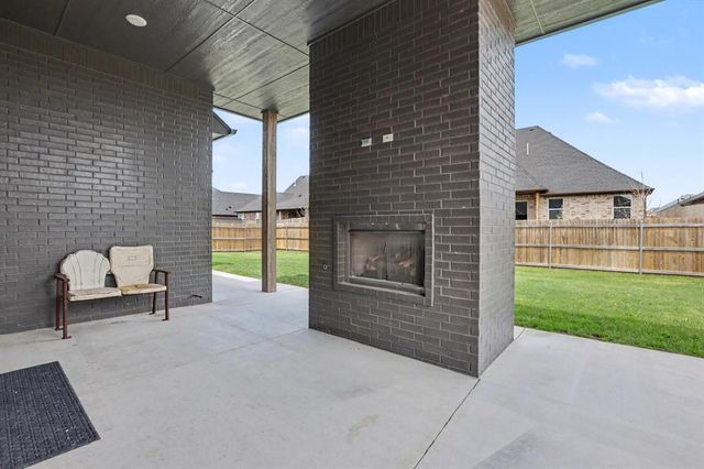 9321 NW 84th Terrace, Yukon, OK 73099