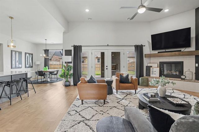 9321 NW 84th Terrace, Yukon, OK 73099