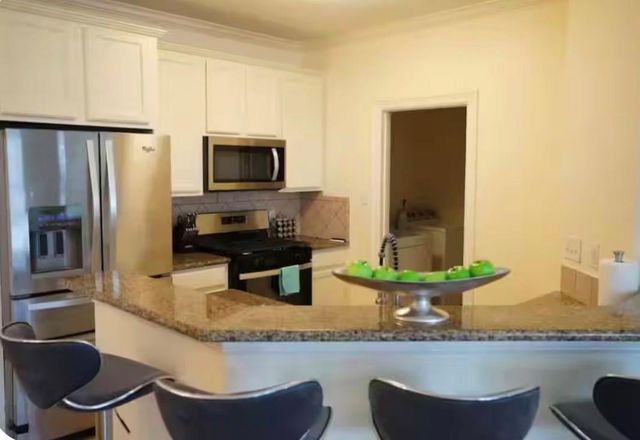 2215 Nettleton Street, Houston, TX 77004