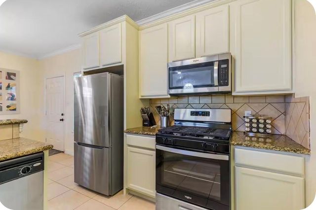 2215 Nettleton Street, Houston, TX 77004