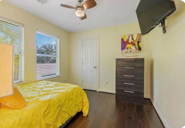 2215 Nettleton Street, Houston, TX 77004