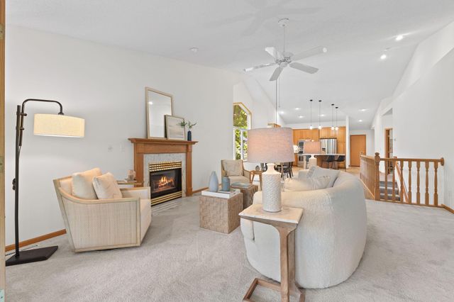 1478 Violet Lane, Eagan, MN 55122